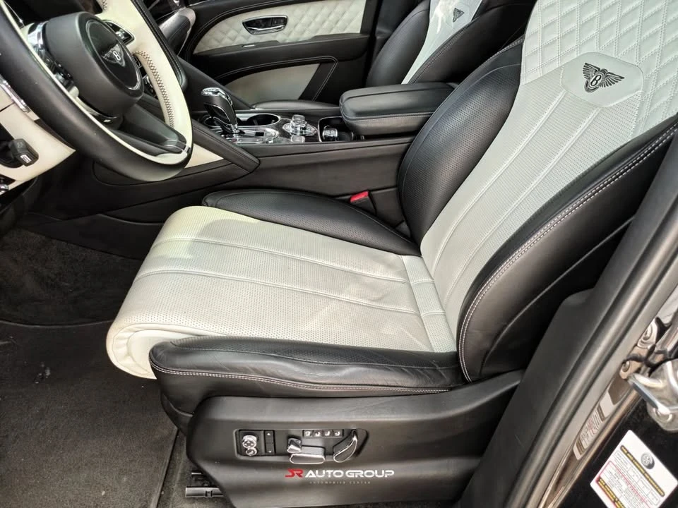 2021 Bentley Bentayga - Image 16 of 20