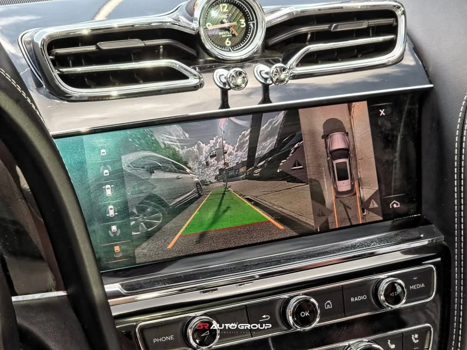 2021 Bentley Bentayga - Image 12 of 20