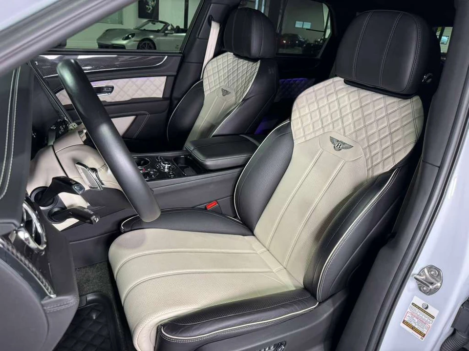 2021 Bentley Bentayga - Image 10 of 31