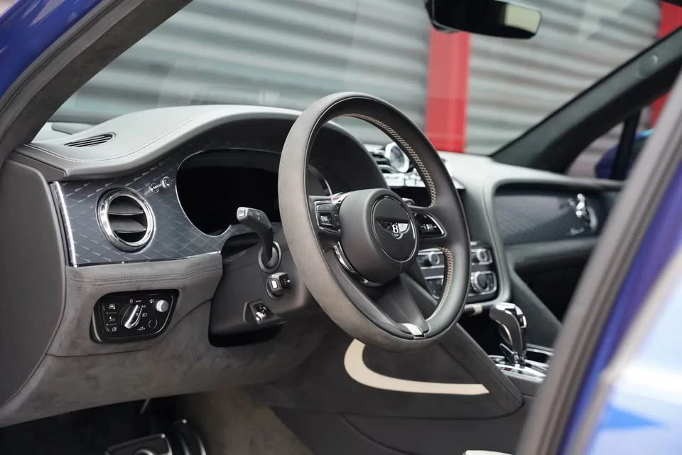 2021 Bentley Bentayga - Image 5 of 20