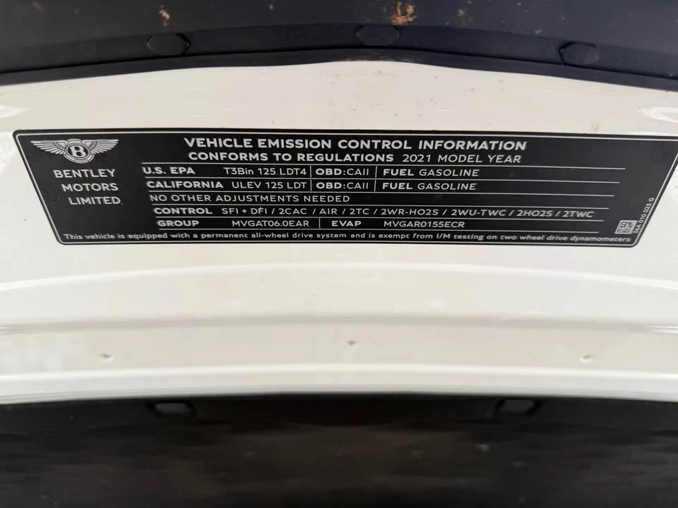 2021 Bentley Bentayga - Image 2 of 17