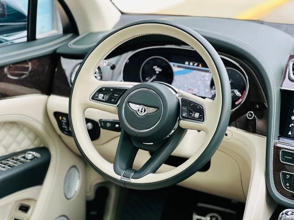 2021 Bentley - Image 11 of 20