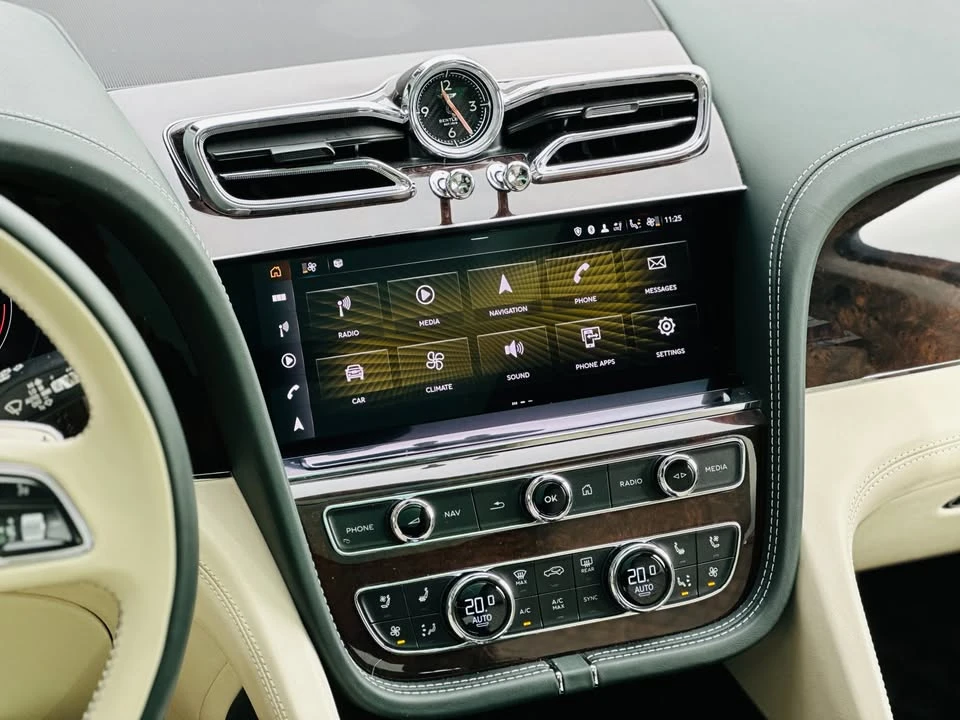2021 Bentley - Image 14 of 20