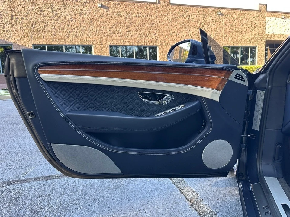 2021 Bentley Continental GT 3rd Gen - Image 15 of 24