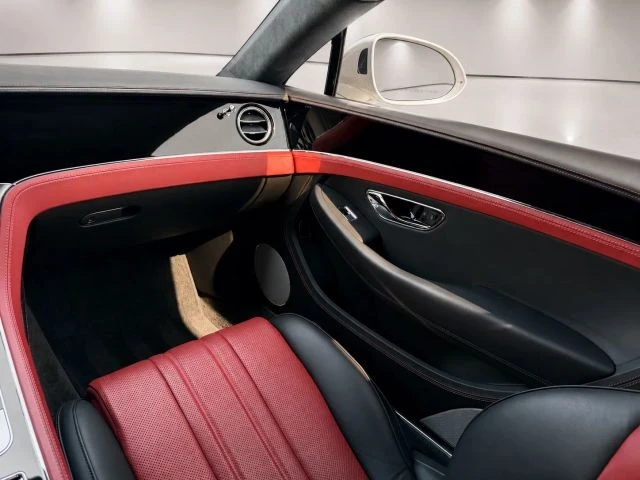 2021 Bentley Continental GT 3rd Gen - Image 15 of 28