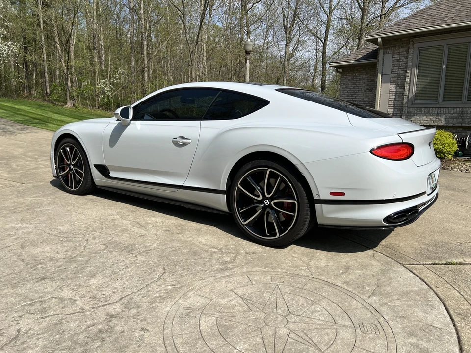 2021 Bentley Continental GT 3rd Gen - Image 21 of 31