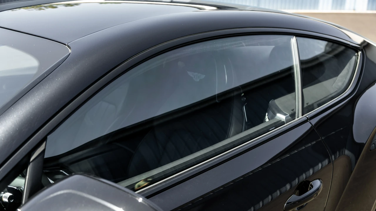 2021 Bentley Continental GT 3rd Gen - Image 24 of 31