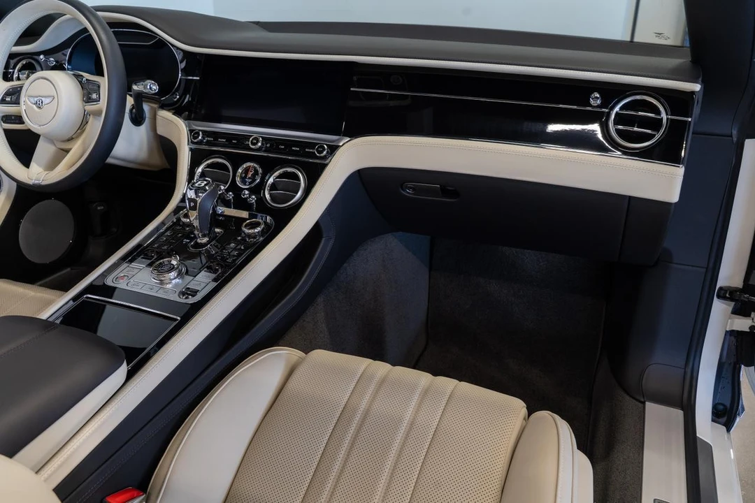 2021 Bentley Continental GT 3rd Gen - Image 20 of 21