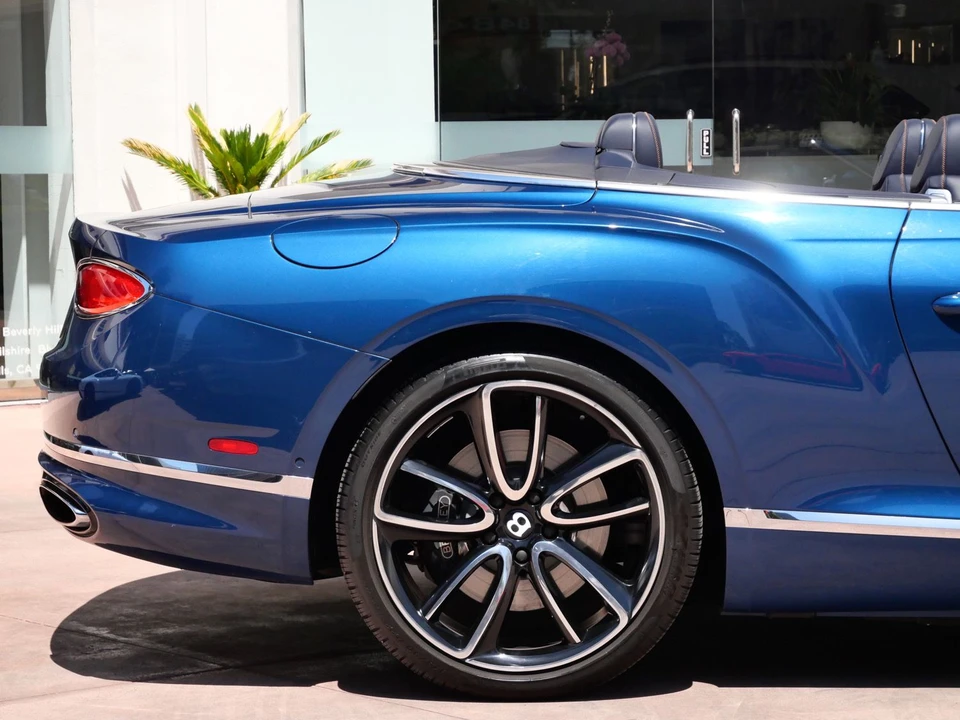2021 Bentley Continental GTC - Image 10 of 25