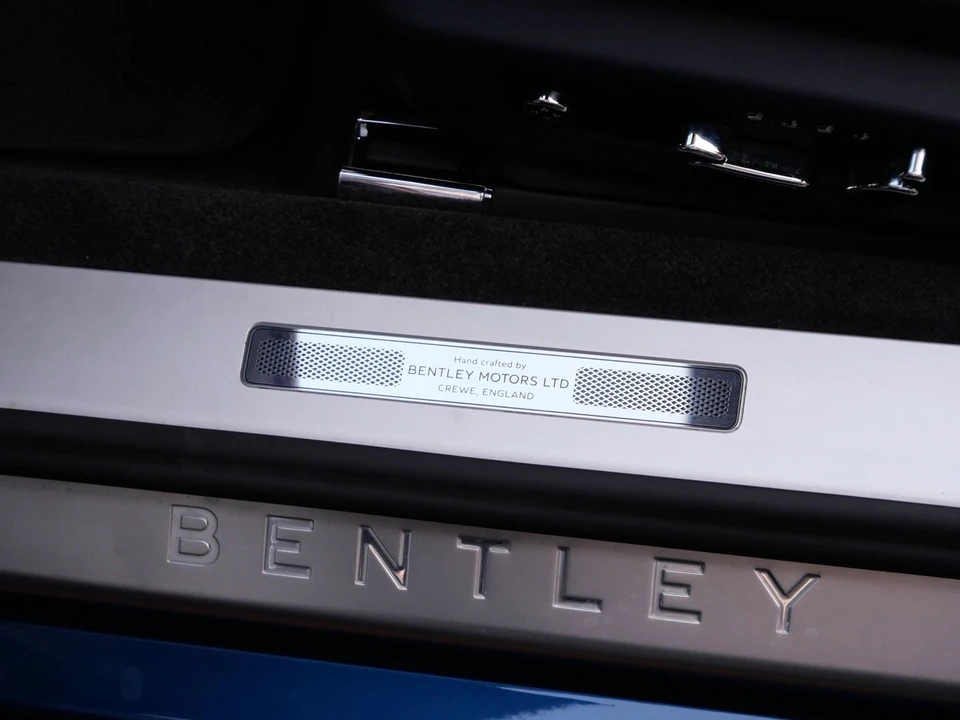 2021 Bentley Continental GTC - Image 18 of 25