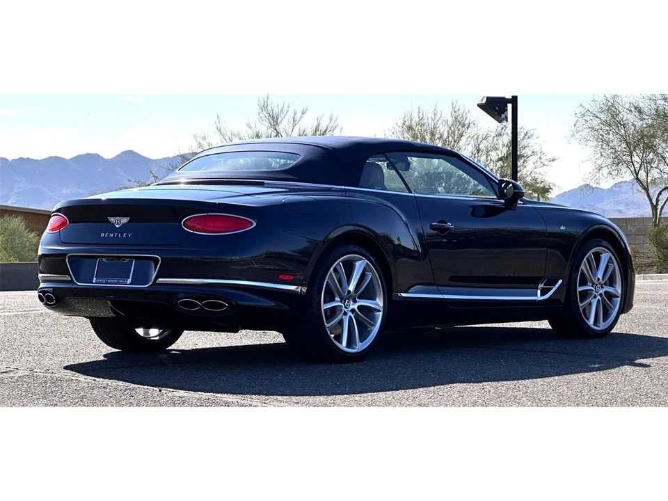 2021 Bentley Continental GTC - Image 8 of 31
