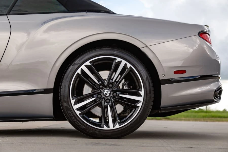 2021 Bentley Continental GTC - Image 12 of 31