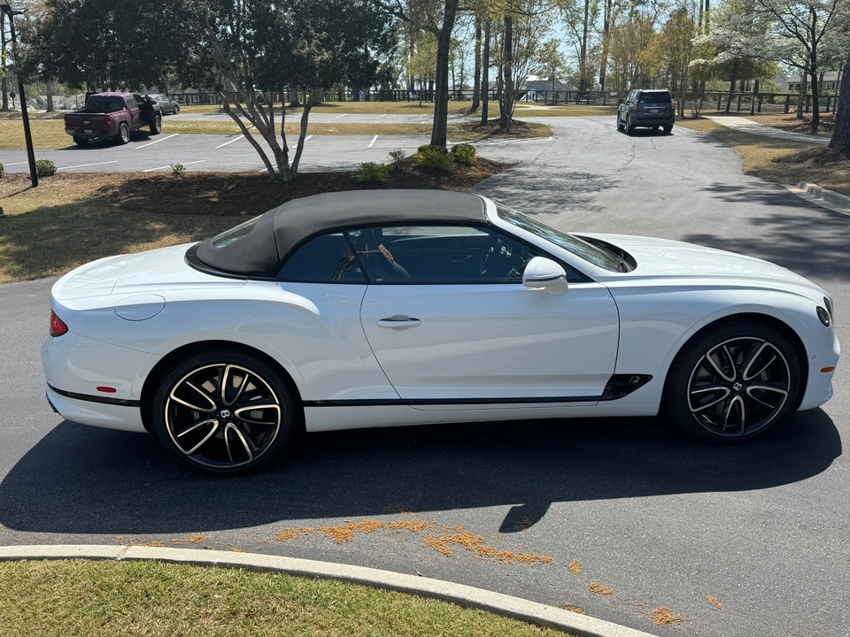 2021 Bentley Continental GTC - Image 31 of 31