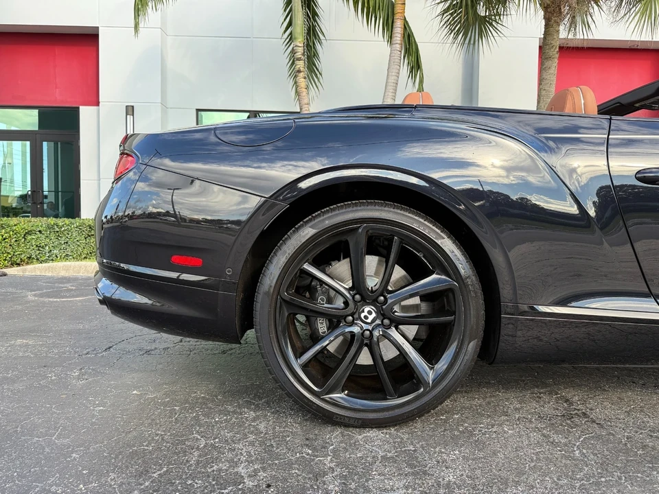 2021 Bentley Continental GTC - Image 4 of 21