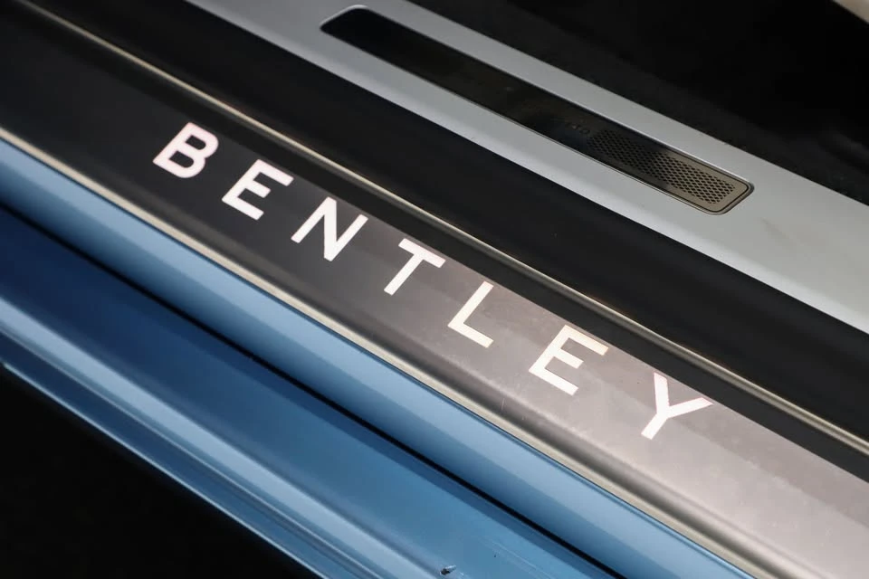 2021 Bentley Continental GT 3rd Gen - Image 19 of 20