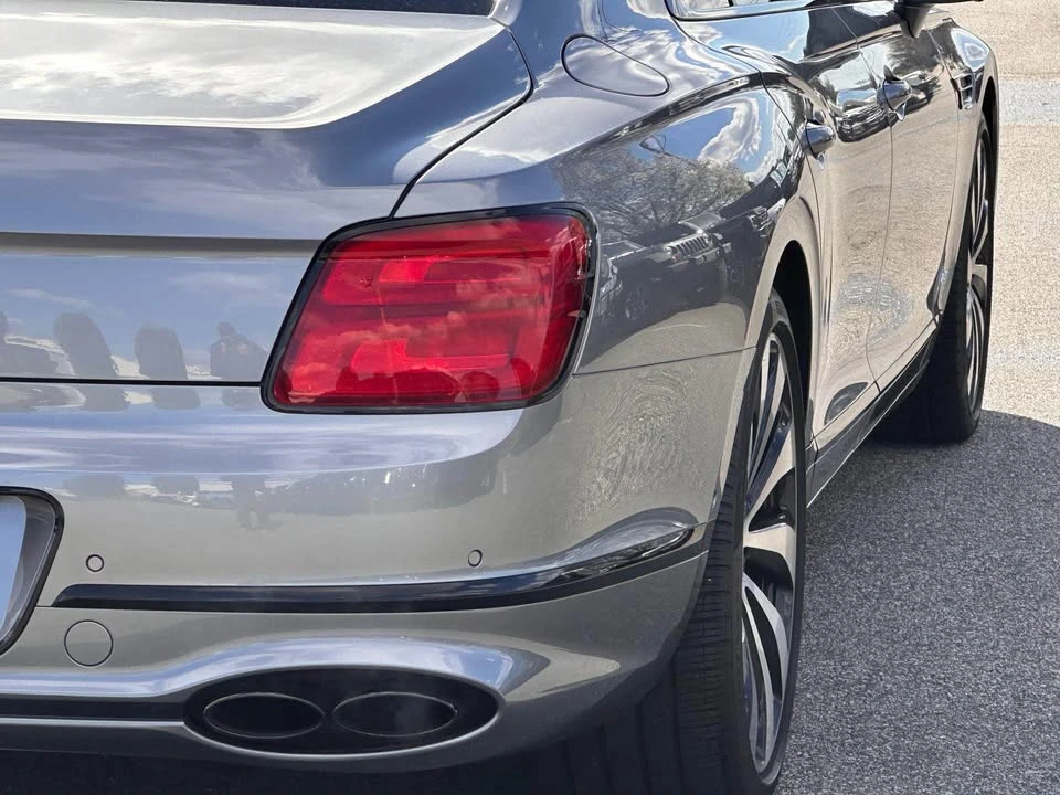 2021 Bentley Continental - Image 16 of 17
