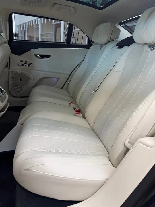 2021 Bentley Continental - Image 7 of 9