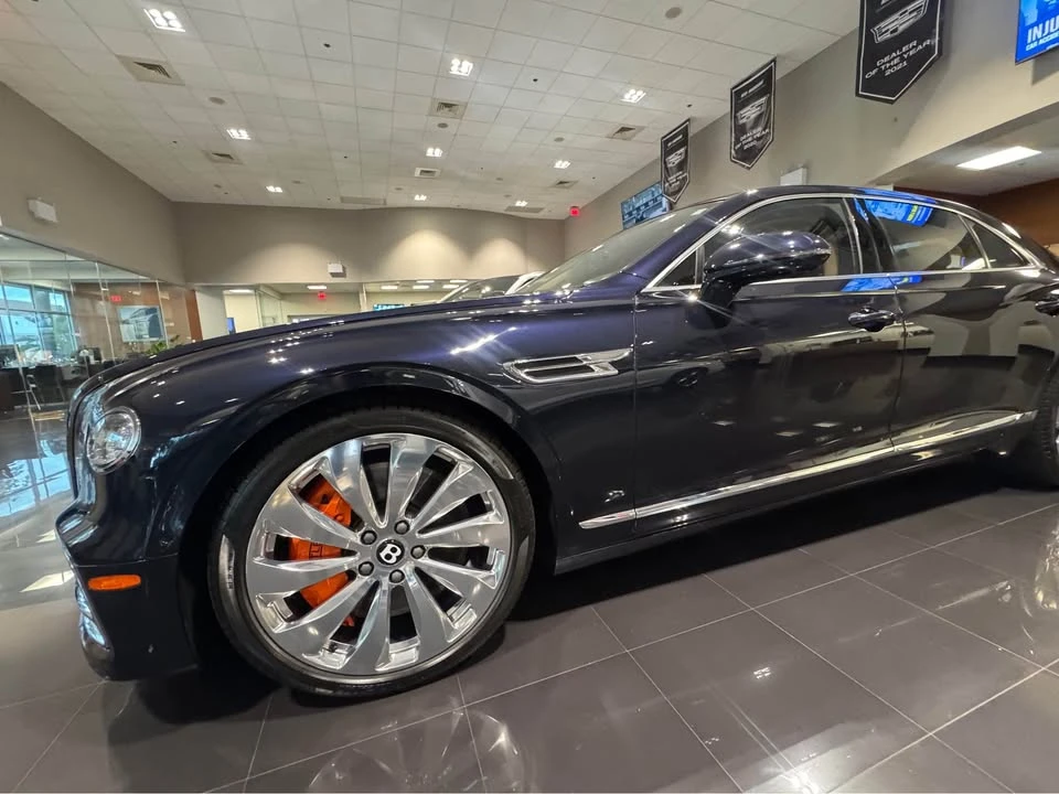 2021 Bentley Continental Flying Spur - Image 8 of 11