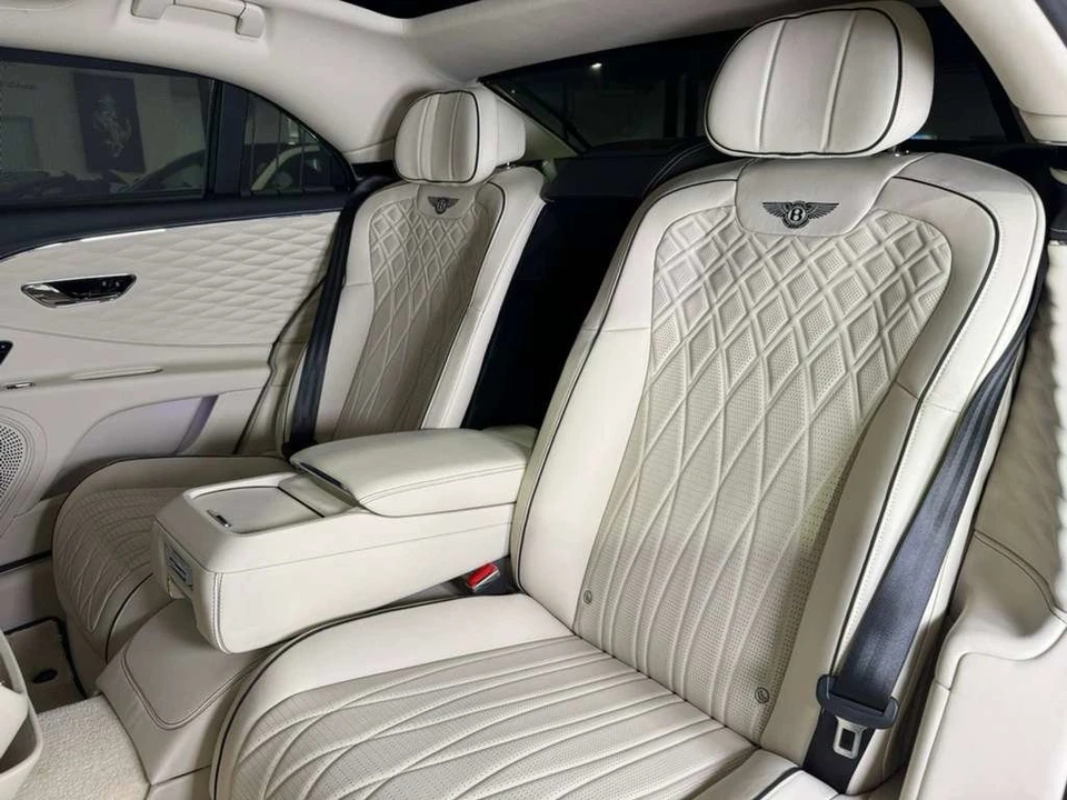 2021 Bentley Continental - Image 12 of 12
