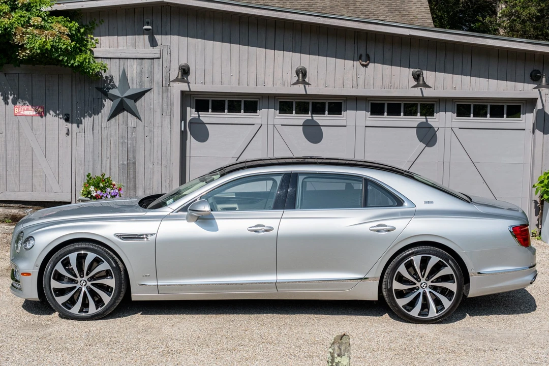 2021 Bentley Continental Flying Spur - Image 8 of 31