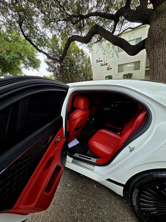 2021 Bentley - Image 10 of 14