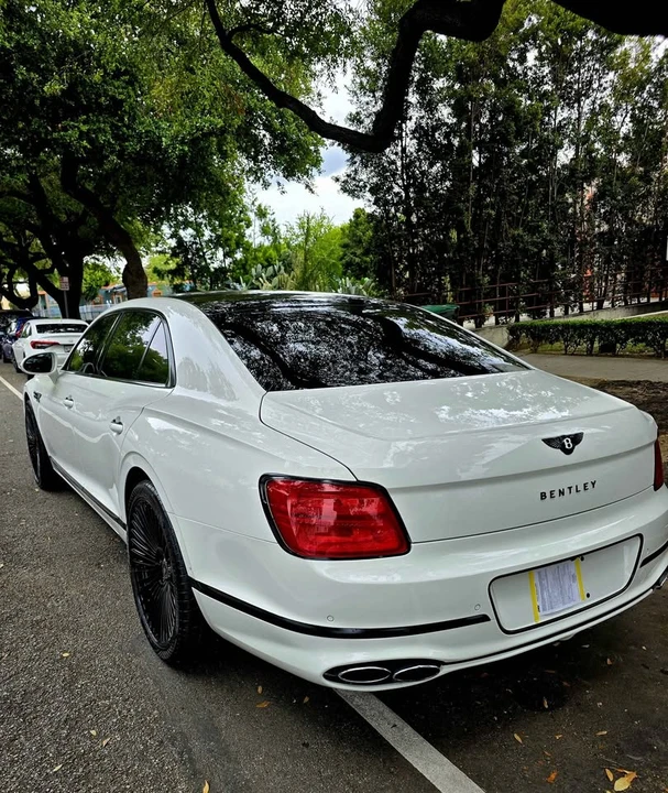 2021 Bentley - Image 4 of 14