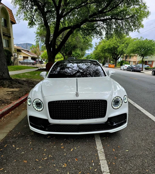 2021 Bentley - Image 2 of 14