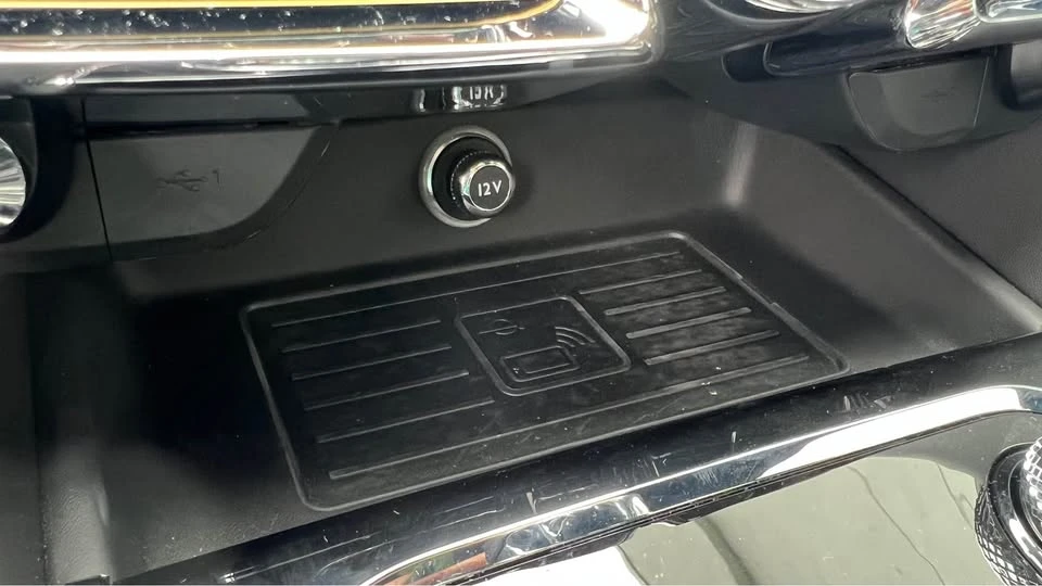 2021 Bentley - Image 15 of 20