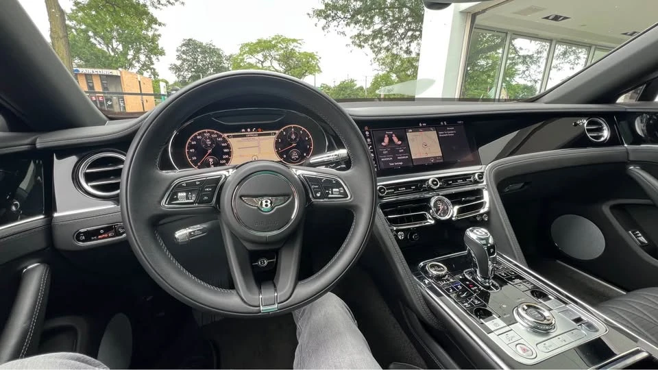 2021 Bentley - Image 17 of 20