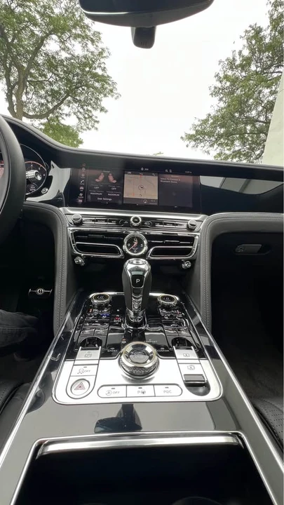 2021 Bentley - Image 19 of 20