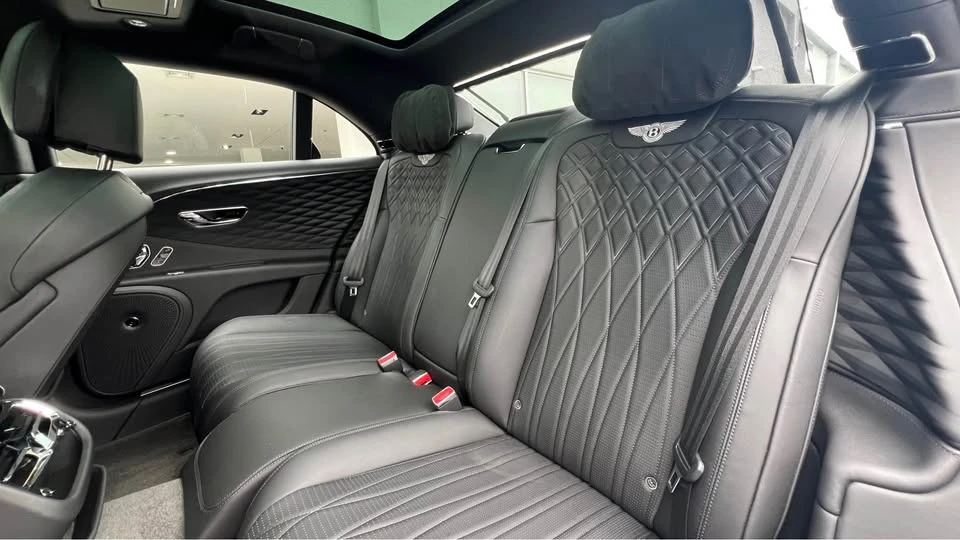 2021 Bentley - Image 10 of 20