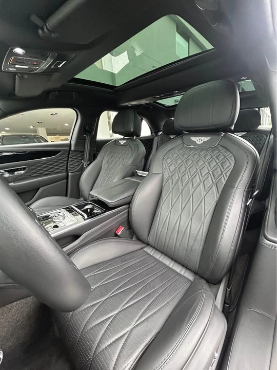 2021 Bentley Continental Flying Spur - Image 14 of 16