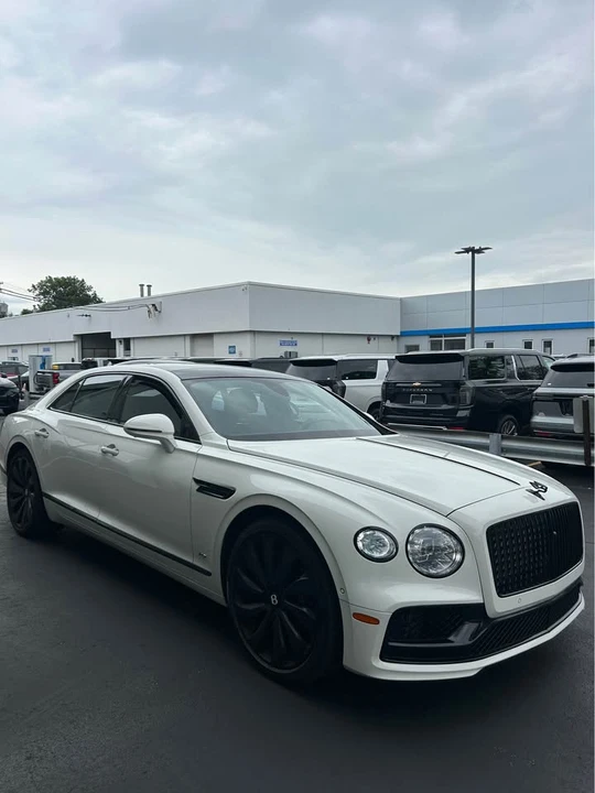 2021 Bentley Continental Flying Spur - Image 8 of 16