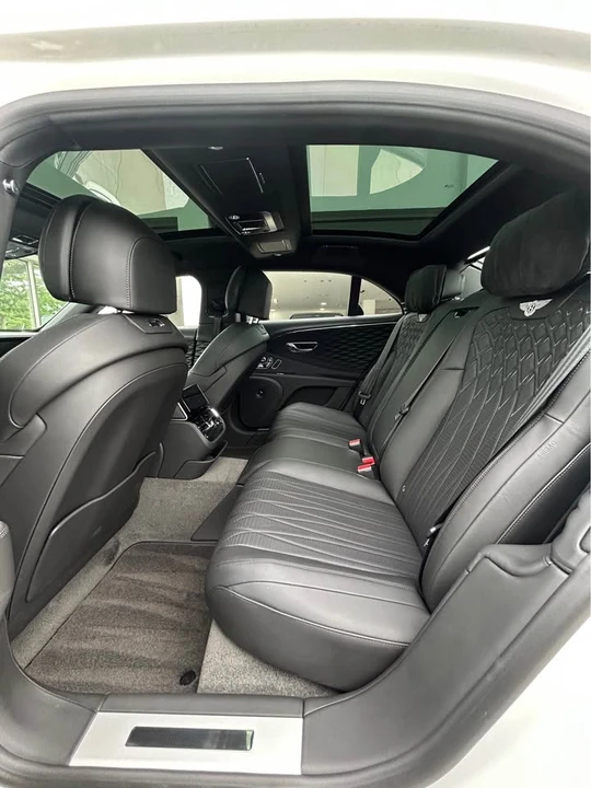 2021 Bentley Continental Flying Spur - Image 9 of 16