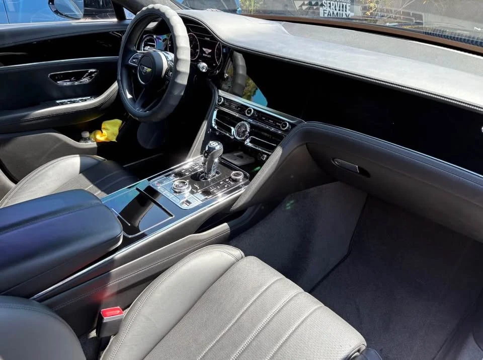 2021 Bentley - Image 6 of 9