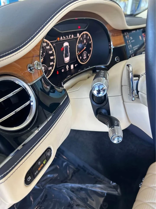 2021 Bentley - Image 3 of 20