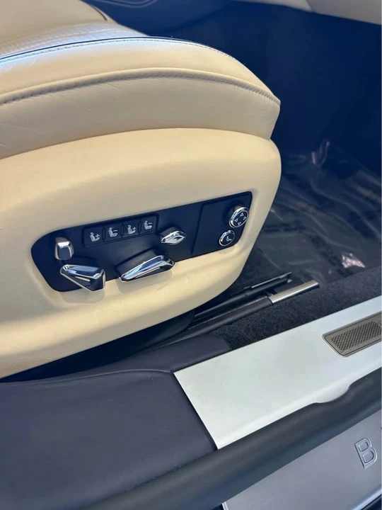 2021 Bentley - Image 7 of 20