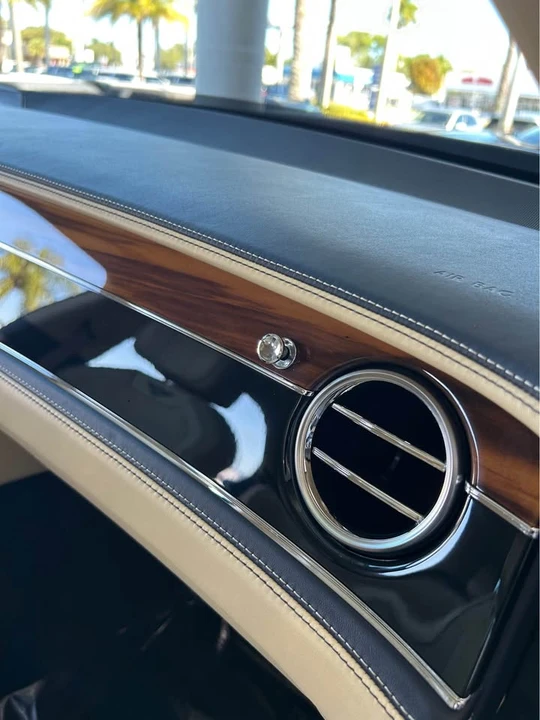 2021 Bentley - Image 13 of 20