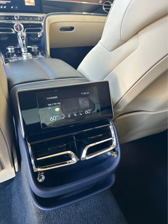 2021 Bentley - Image 19 of 20