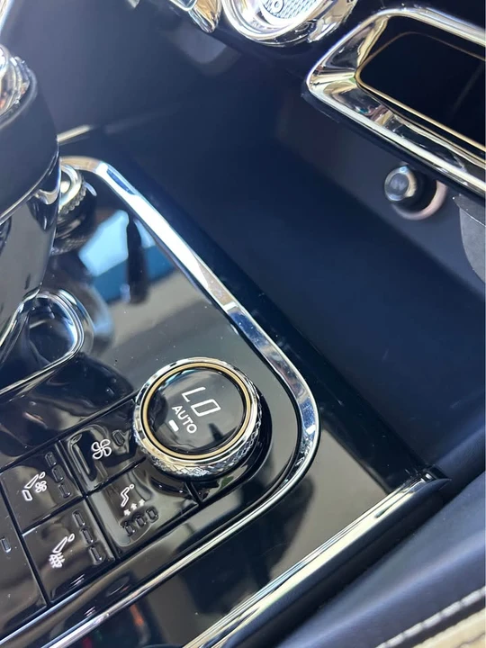 2021 Bentley - Image 14 of 20