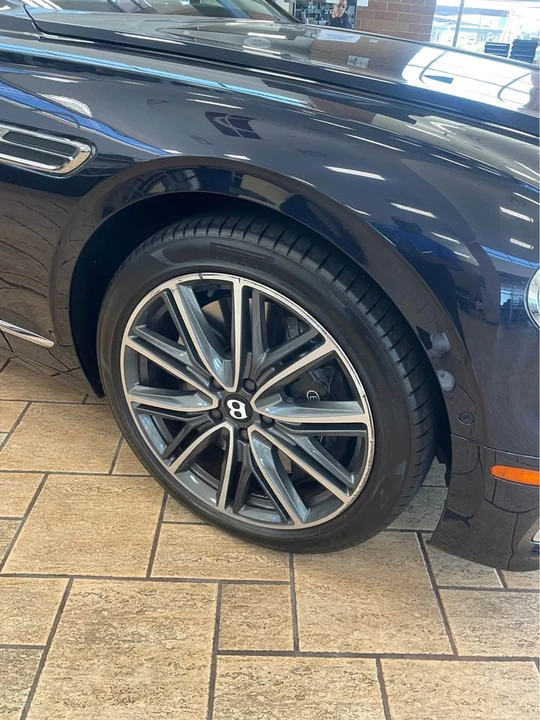 2021 Bentley Continental Flying Spur - Image 2 of 8