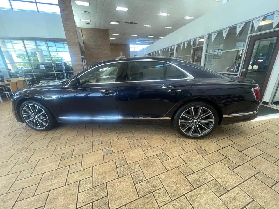 2021 Bentley Continental Flying Spur - Image 8 of 8
