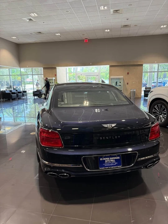 2021 Bentley - Image 4 of 7