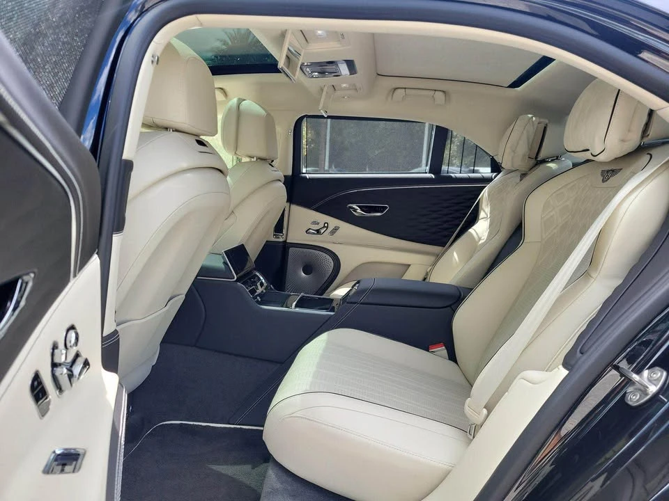 2021 Bentley Continental Flying Spur - Image 13 of 15