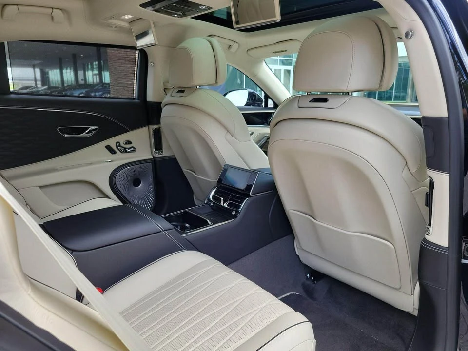2021 Bentley Continental Flying Spur - Image 13 of 17