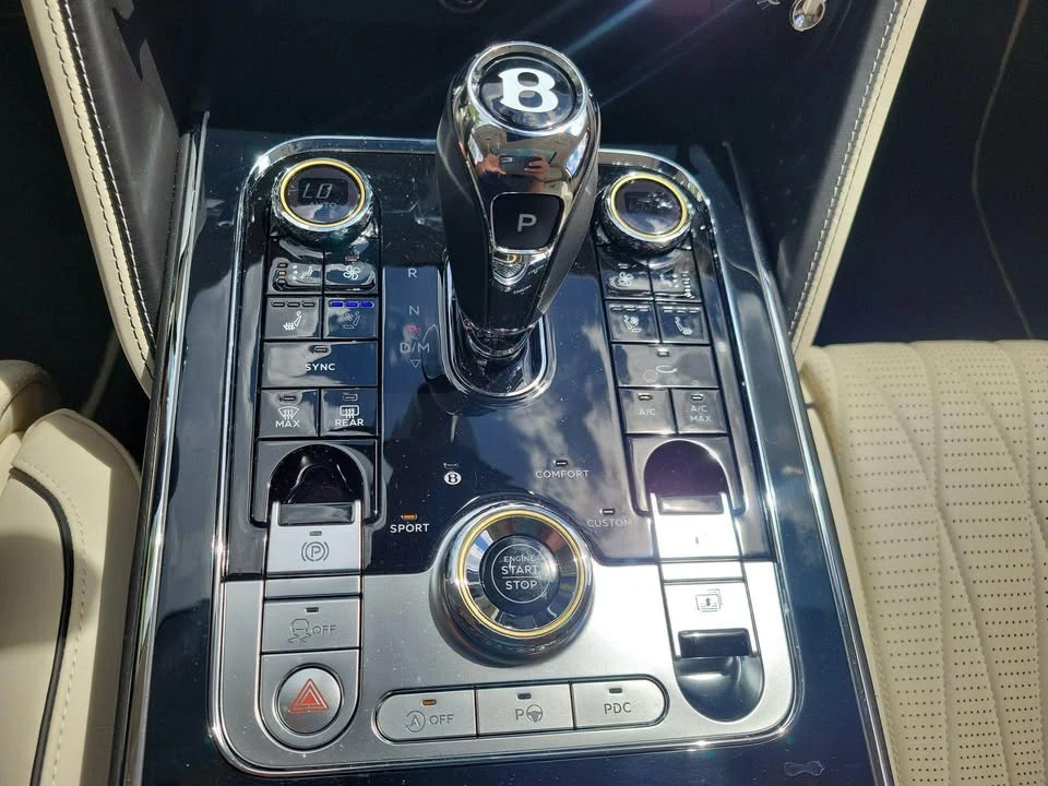 2021 Bentley Continental Flying Spur - Image 10 of 17