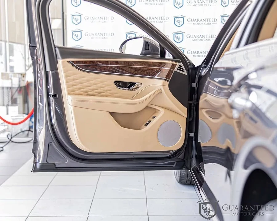 2021 Bentley Continental Flying Spur - Image 8 of 19