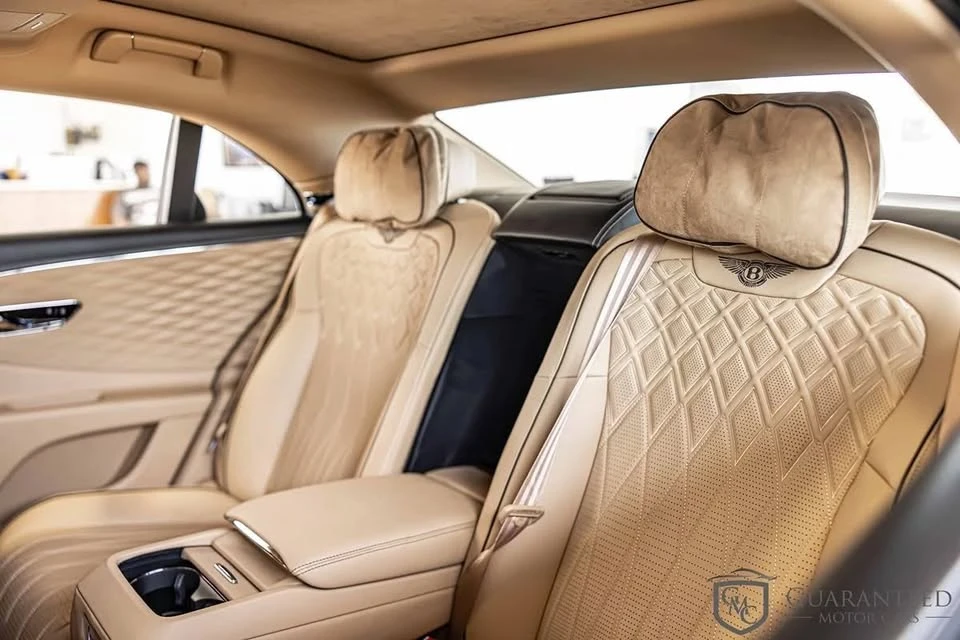 2021 Bentley Continental Flying Spur - Image 19 of 19