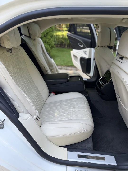 2021 Bentley Continental - Image 12 of 30