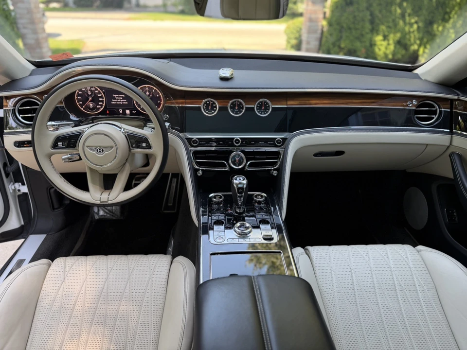 2021 Bentley Continental - Image 16 of 30
